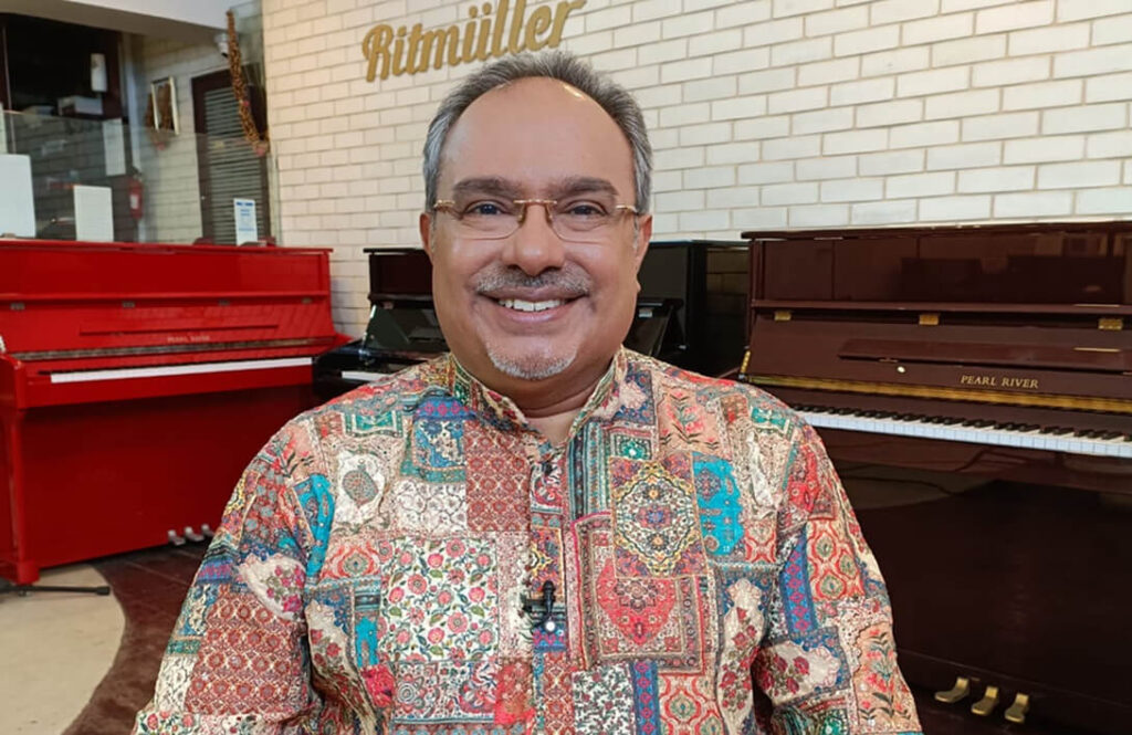 vivin video cover vivin video cover